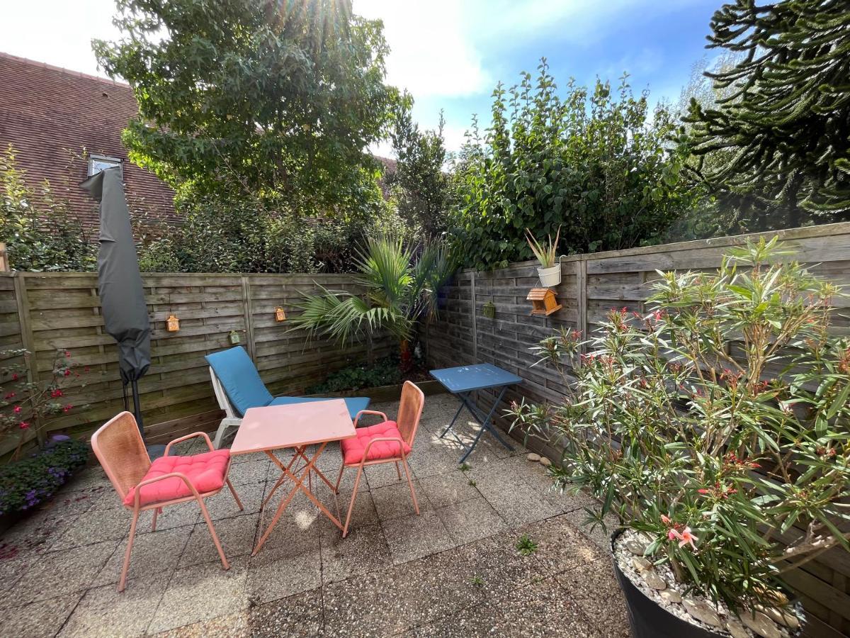 Maison Calme Avec Terrasse - Calypso Ouistreham Εξωτερικό φωτογραφία